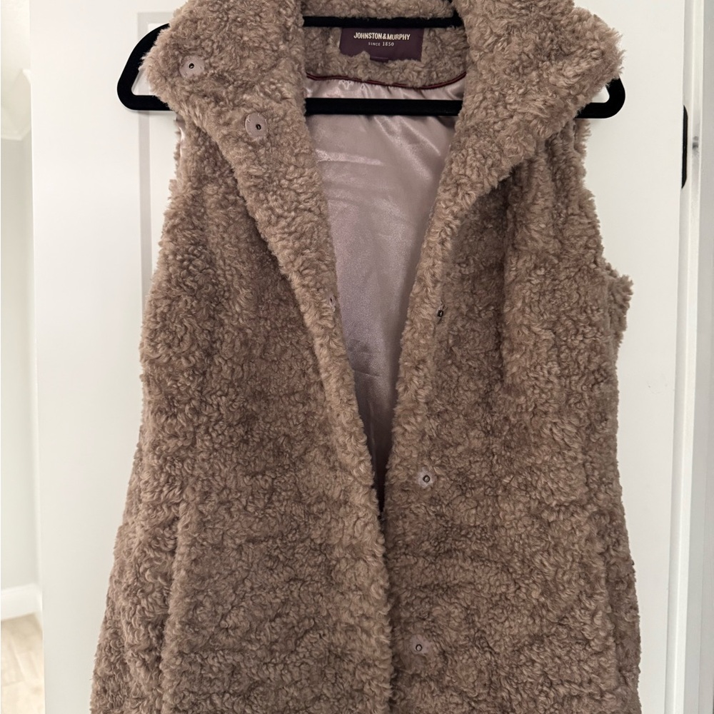 Johnston & Murphy Tan Fleece Vest